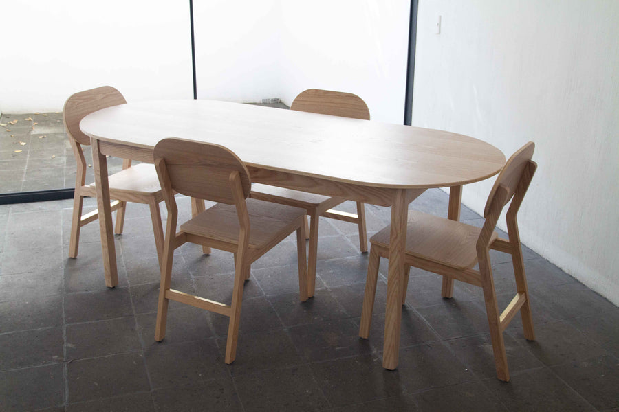 Arcos Table - 4-6 seater