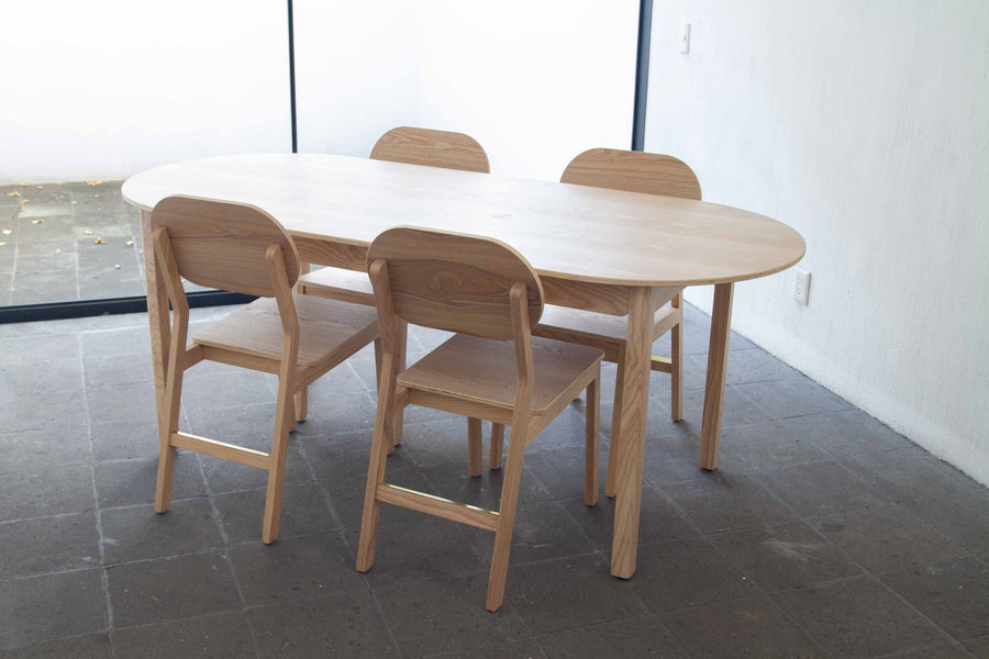 Arcos Table - 4-6 seater
